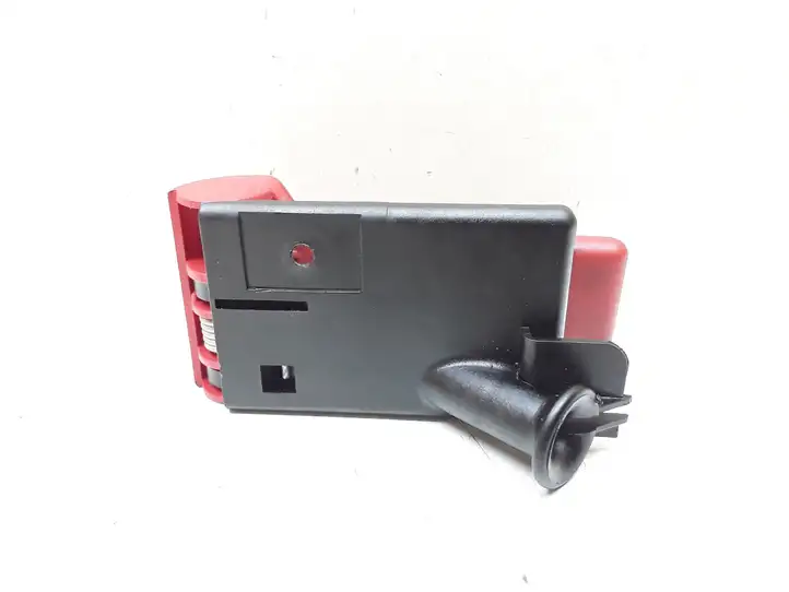 Mercedes-Benz C W204 (2007 - 2014)  A1248800220 Ручка открытия капота