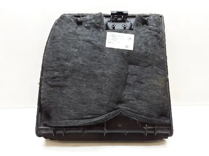 Mercedes-Benz C W204 (2007 - 2014)   Боковая панель