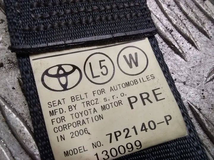 Toyota Corolla Verso AR10 (2004 - 2009) 7P2140P Передний ремень безопасности — фото 2