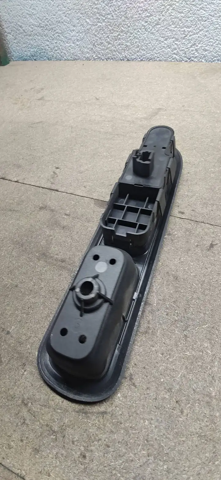 Peugeot 407 (2004 - 2011) 96468705XT Кнопка стеклоподъемников — фото 4