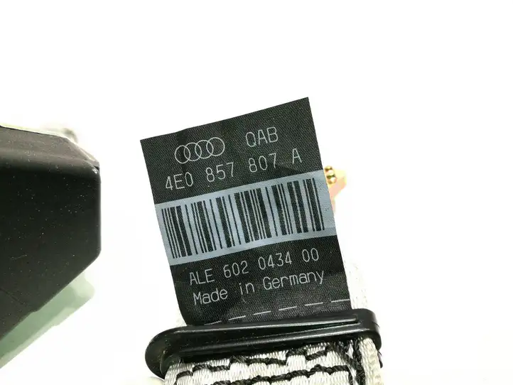 Audi A8 S8 D3 4E (2002 - 2005) 4E0857807A Центральный ремень безопасности — фото 2