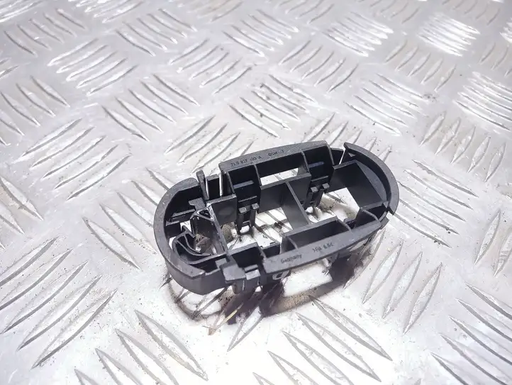 Porsche Cayenne (9PA) (2002 - 2010) 7L0937403A Прочая отделка багажника — фото 1