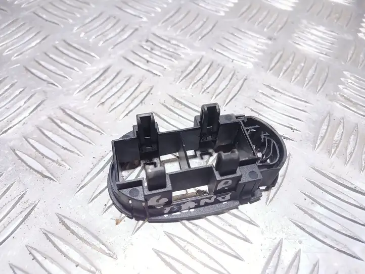 Porsche Cayenne (9PA) (2002 - 2010) 7L0937403A Прочая отделка багажника — фото 2