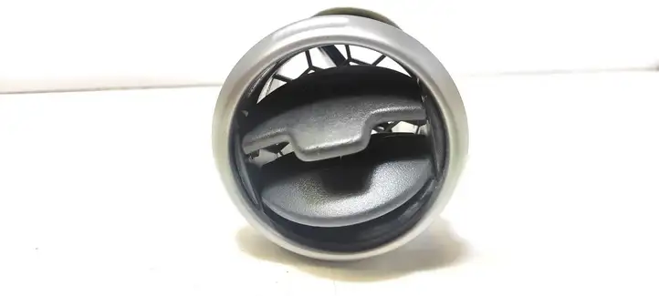 Nissan Qashqai (2006 - 2010) 68760JD10A Боковой воздушный дефлектор — фото 2