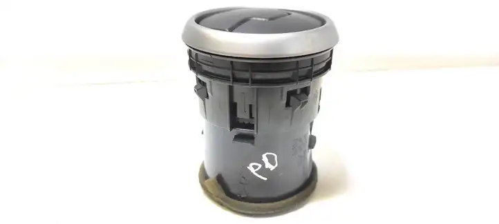 Nissan Qashqai (2006 - 2010) 68760JD10A Боковой воздушный дефлектор — фото 3