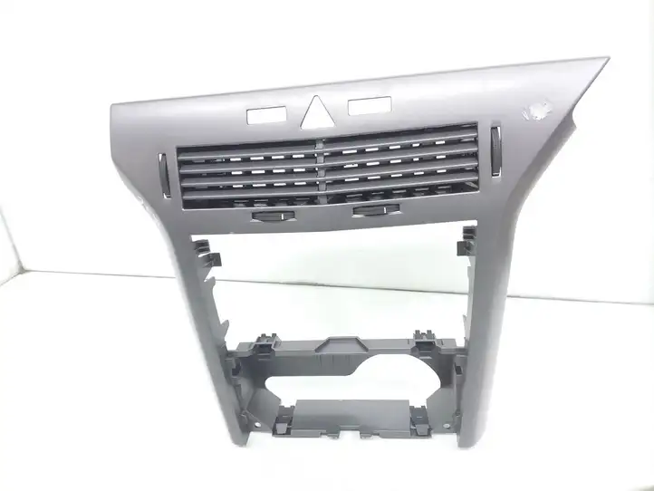 Opel Astra H (2004 - 2009) 24465731 Центральный воздушный дефлектор — фото 3