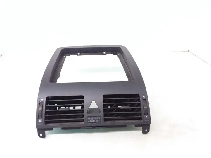 Volkswagen Touran I (2003 - 2010) 1T1819728B Центральный воздушный дефлектор — фото 1
