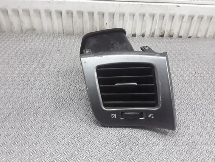 Toyota Avensis Verso (1995 - 2001) 5566044080 Боковой воздушный дефлектор — фото 1