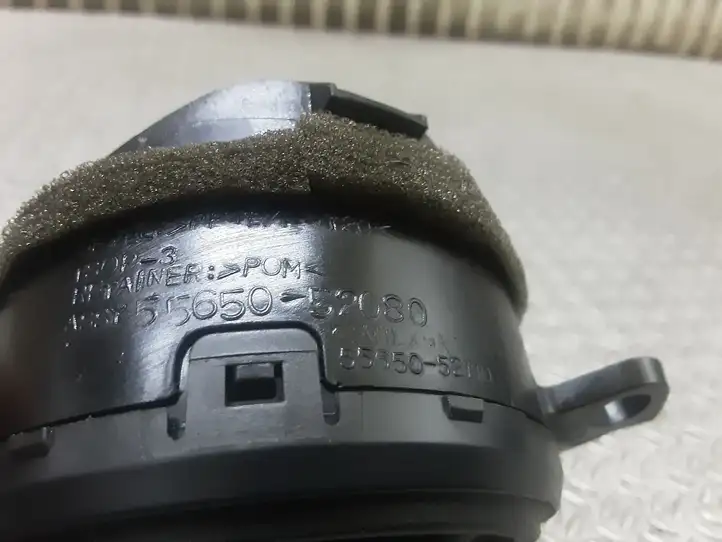 Toyota Yaris Verso (1999 - 2005) 5565052080 Боковой воздушный дефлектор — фото 2