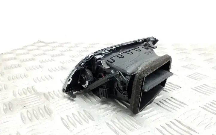 Audi A6 C7 (2011 - 2014) 4G2820901 Боковой воздушный дефлектор — фото 2