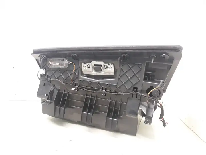 BMW 3 E90 E91 (2005 - 2012) 7075479 Вещевой ящик — фото 3