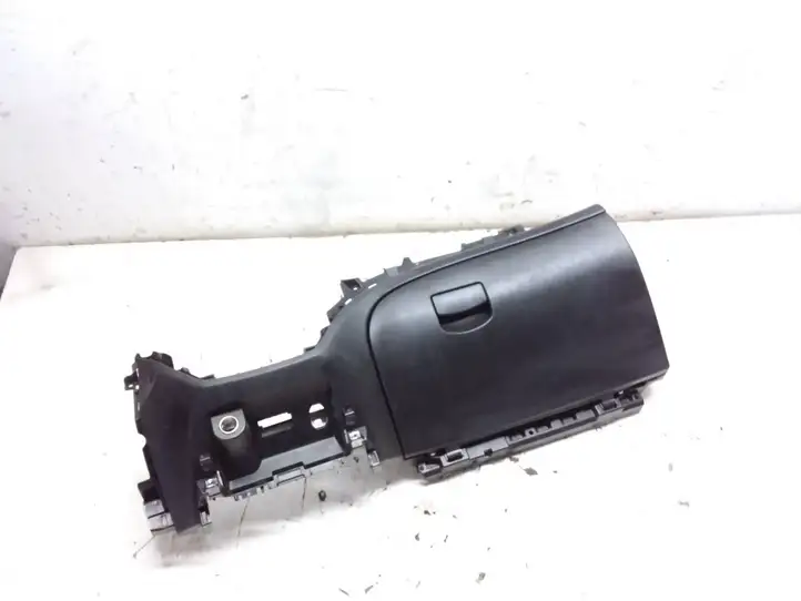 Subaru Forester SH (2008 - 2013) 66055FG030 Вещевой ящик — фото 1