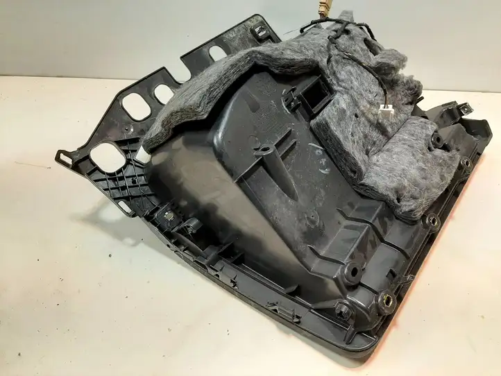 Audi A4 S4 B8 8K (2007 - 2011) 8K1857035 Вещевой ящик — фото 4
