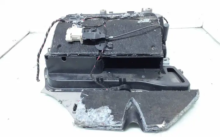Audi A6 S6 C6 4F (2004 - 2008) 4F1857035EC Вещевой ящик — фото 7