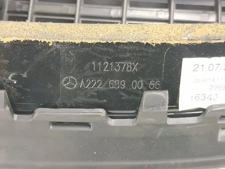 Mercedes-Benz S W222 (2013 - ) Центральный воздушный дефлектор — фото 4