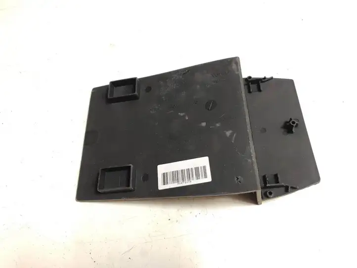 Volvo S80 (2006 - 2009)  30672273 Другая центральная деталь консоли (туннеля)