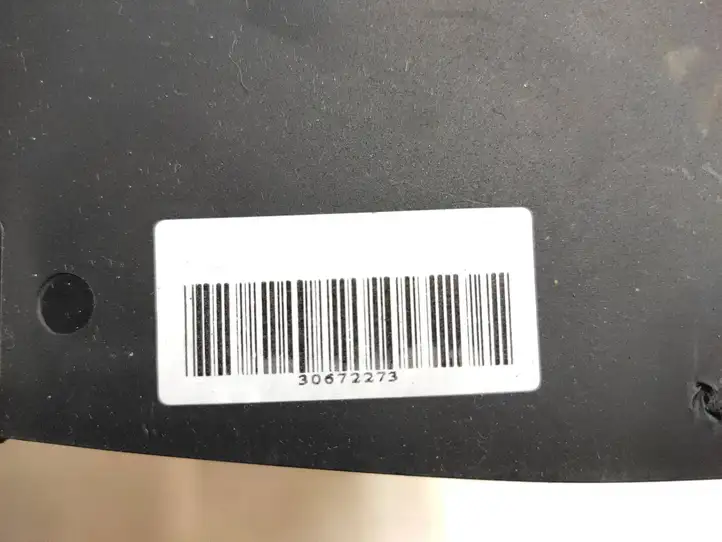 Volvo S80 (2006 - 2009)  30672273 Другая центральная деталь консоли (туннеля)