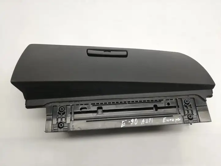BMW 3 E90 E91 (2005 - 2012) 7075477 Вещевой ящик — фото 1