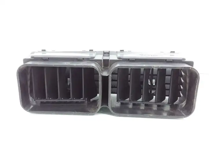 Subaru Forester SH (2008 - 2013) 66110FG020 Центральный воздушный дефлектор — фото 2