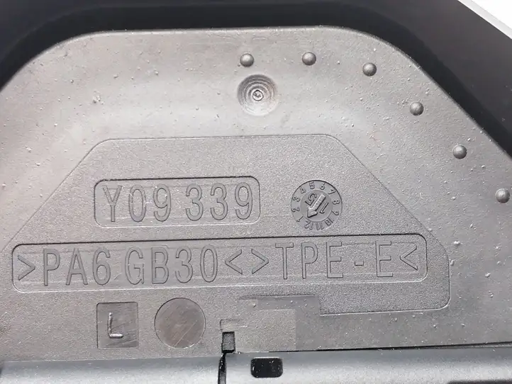 Mercedes-Benz CLA C117,X117,W117 (2013 - 2019) A1768301054 Боковой воздушный дефлектор — фото 3