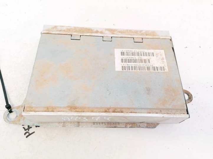 05064118AK Jeep Patriot Garso stiprintuvas