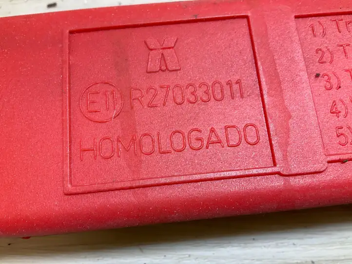 Ford Transit (2013 - 2017) R27033011 Аварийный знак — фото 2