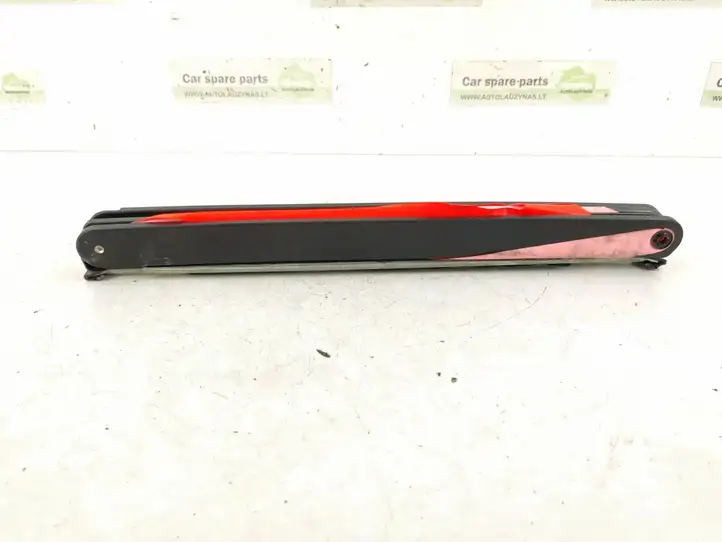 Mercedes-Benz A W169 (2004 - 2012)   Аварийный знак