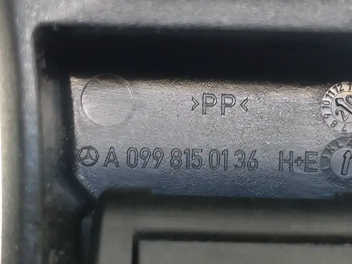 Mercedes-Benz EQC (2018 - ) A1668100654 Потолочная ручка задняя — фото 6