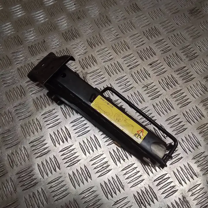 Ford Focus (1998 - 2004)  98AB17080cb Домкрат (данкрат)