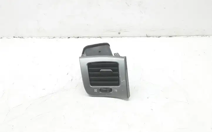 Toyota Avensis Verso (2001 - 2004) 5566044080 Боковой воздушный дефлектор — фото 1