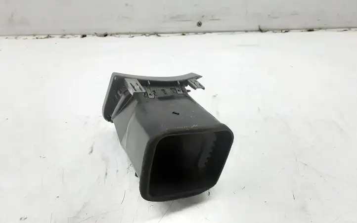 Toyota Avensis Verso (2001 - 2004) 5565044080 Боковой воздушный дефлектор — фото 2