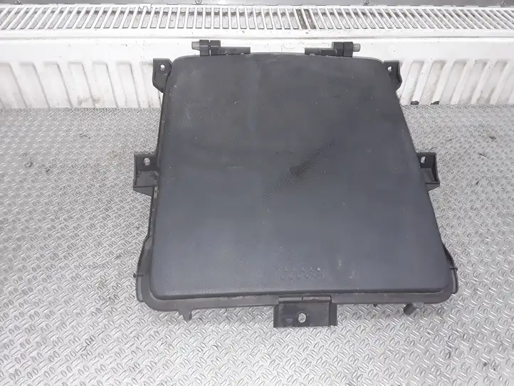 Toyota Corolla Verso E121 (2001 - 2004) 5544013010 Вещевой ящик — фото 1