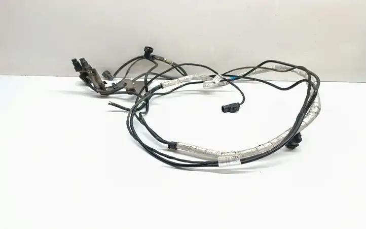 BMW X5 E70 (2006 - 2013) 7205044 Прочие детали системы AdBlue — фото 1