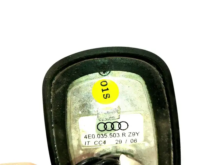 Audi A8 S8 D3 4E (2005 - 2007) 4E0035503R GPS антенна — фото 2