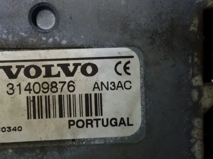 Volvo V60 (2013 - 2018) 31409876 GPS антенна — фото 4