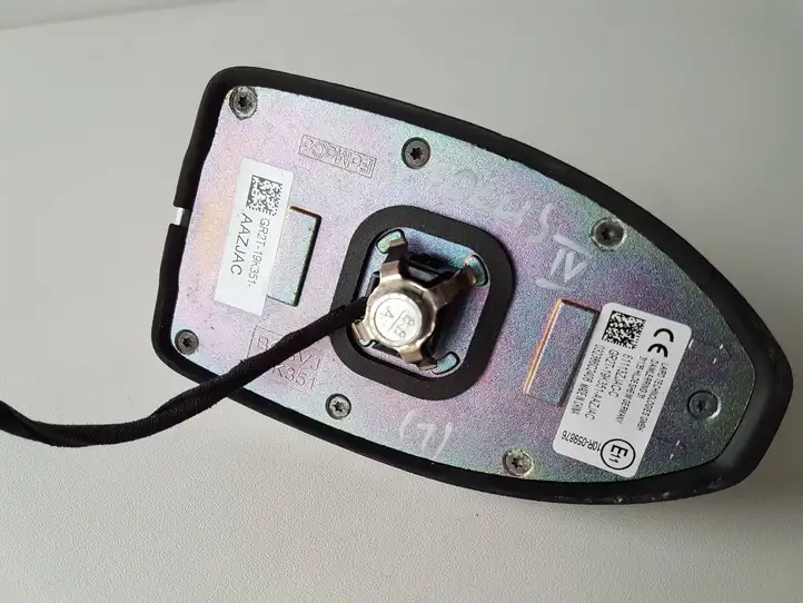 Ford Focus (2019 - ) GR2T19K351 GPS антенна — фото 2
