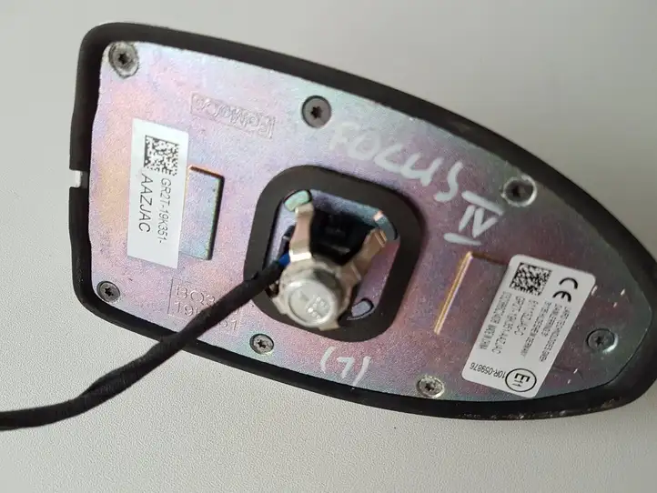 Ford Focus (2019 - ) GR2T19K351 GPS антенна — фото 3