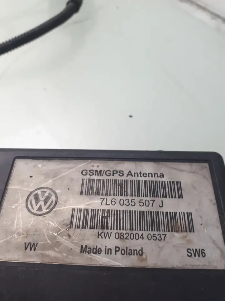 Volkswagen Touareg I (2002 - 2010) 7L6035507J GPS антенна — фото 4