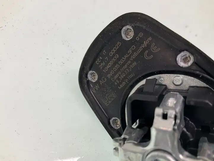 Audi A3/S3 8V (2016 - 2020) 8V0035503 GPS антенна — фото 2