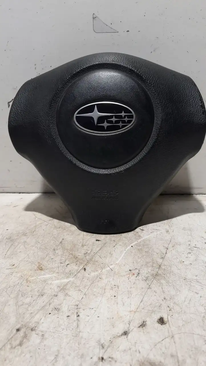 Subaru Outback (2009 - 2014) GJ083015707 Подушка безопасности руля — фото 1