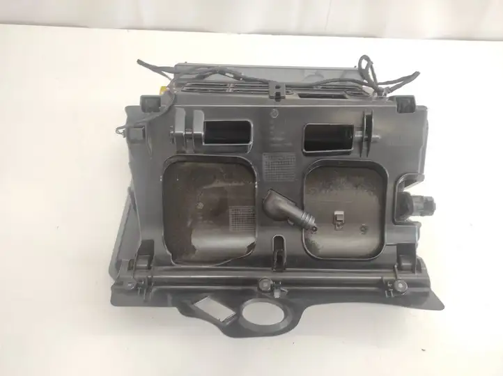 Volkswagen Golf V (2003 - 2009) 1K1857290 Бардачок в сборе — фото 2