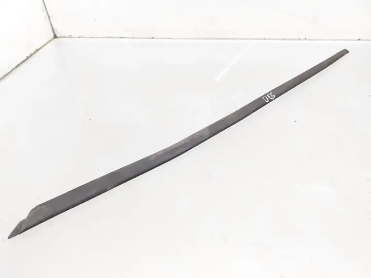 Audi A3/S3 8L (2000 - 2003) 8P0854328 Накладка стоек лобового стекла — фото 1