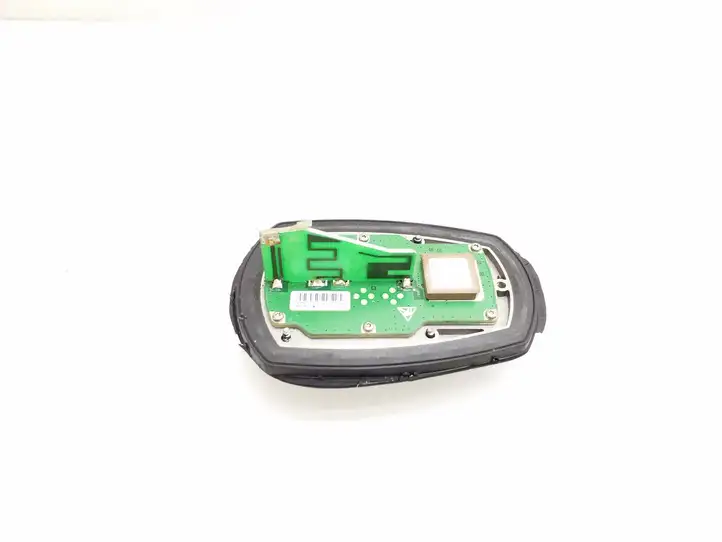 Mercedes-Benz E W212 (2009 - 2016) A2129058303 GPS антенна — фото 1