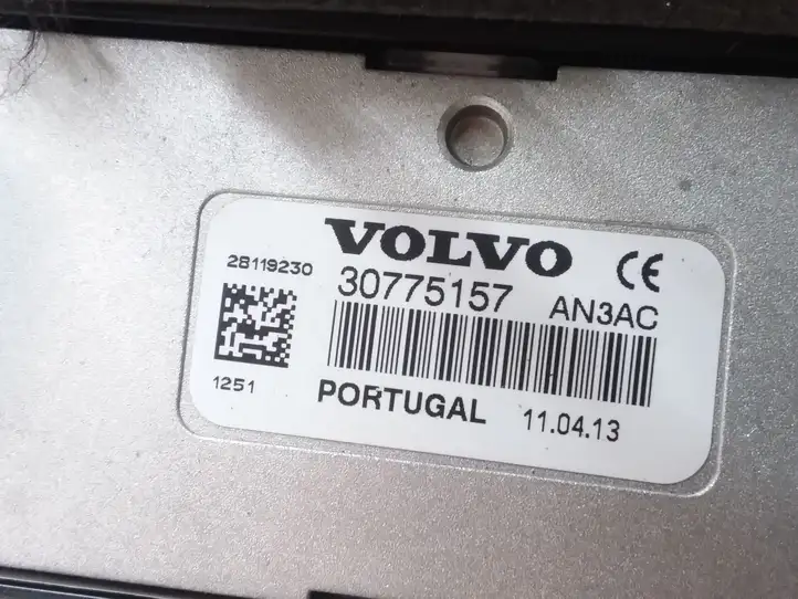 (2012 - 2016) 30775157 GPS антенна — фото 3