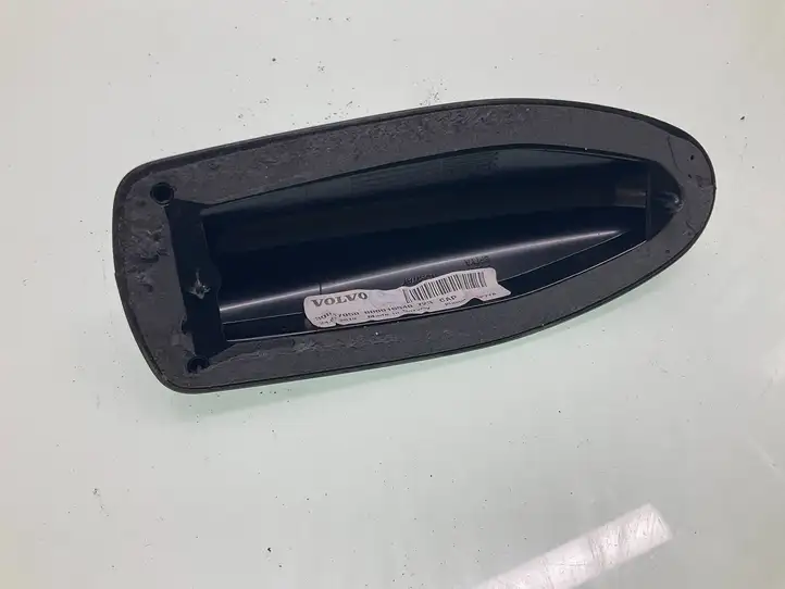 Volvo XC40 (2017 - ) 39847050 GPS антенна — фото 2