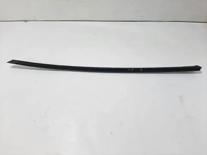 Audi A5 8T 8F (2007 - 2011) 8T0854328A Накладка стоек лобового стекла — фото 2