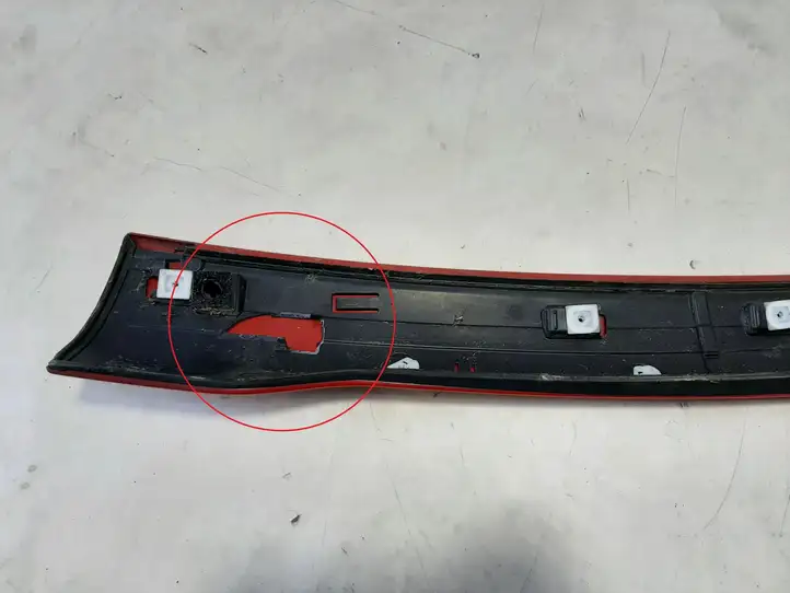 Opel Zafira C (2014 - 2016) 20971814 Накладка стоек лобового стекла — фото 3
