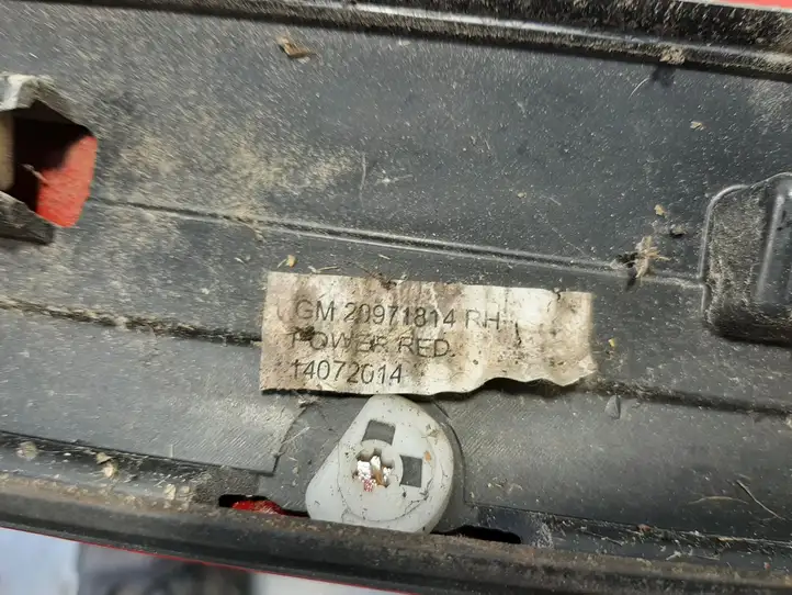 Opel Zafira C (2014 - 2016) 20971814 Накладка стоек лобового стекла — фото 5