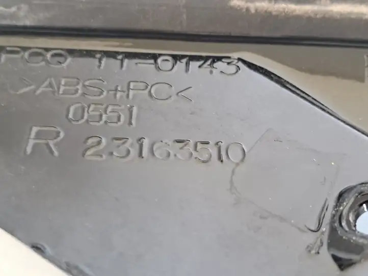 Chevrolet Corvette C7 (2014 - 2019) 23163510 Накладка стоек лобового стекла — фото 3