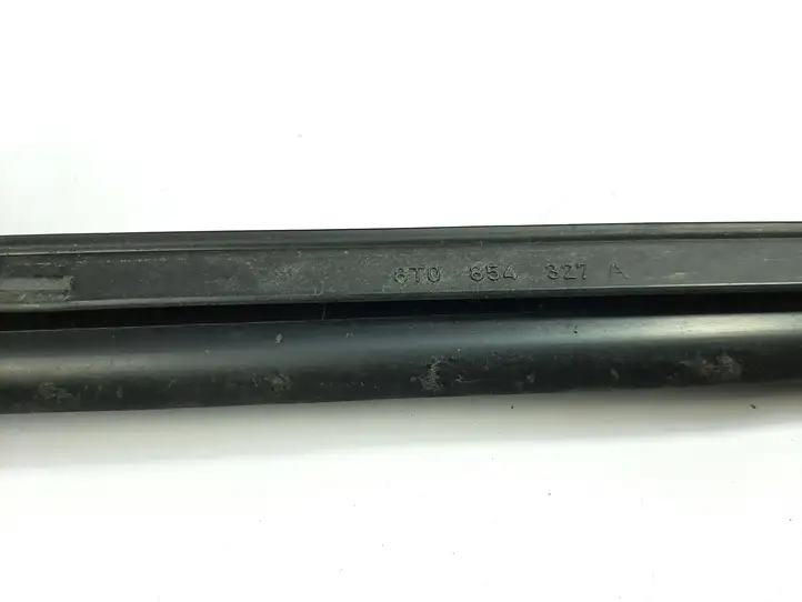 Audi A5 8T 8F (2007 - 2011) 8T0854327A Накладка стоек лобового стекла — фото 3